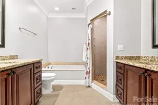 61 Blythe Commons Ct, Hendersonville, NC 28791 - Photo 29