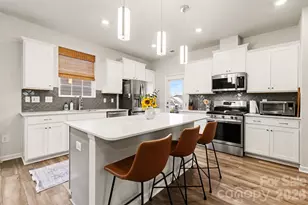 1709 Otter Perch Ln, Fort Mill, SC 29715 - Photo 11