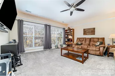 3308 Grandeur Road, Charlotte, NC 28269 - Photo 13