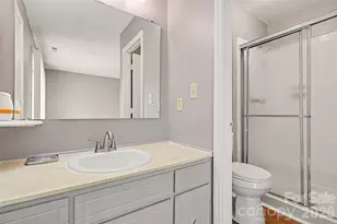 6107 Bent Tree Ct, Charlotte, NC 28212 - Photo 19