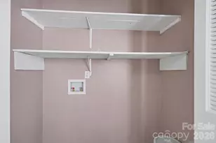 6107 Bent Tree Ct, Charlotte, NC 28212 - Photo 9