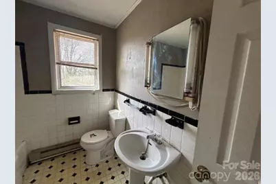 918 Emmanuel Church Road, Conover, NC 28613 - Photo 3