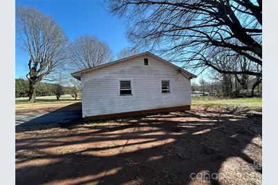 918 Emmanuel Church Road, Conover, NC 28613 - Photo 17