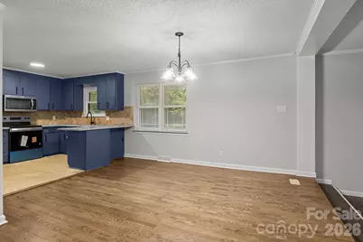 5300 Hickory Lane, Charlotte, NC 28216 - Photo 5