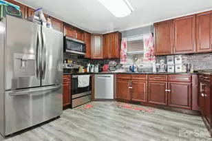 2694 Pineview Dr, Lancaster, SC 29720 - Photo 11