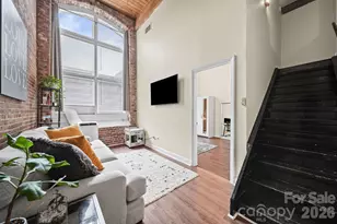 201 S Hoskins Rd, Charlotte, NC 28208 - Photo 3