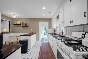 1227 Barkley Rd, Charlotte, NC 28209 - Photo 9