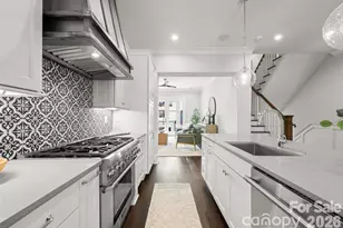 622 Mattie Rose Ln, Charlotte, NC 28204 - Photo 11