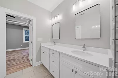 326 E Pine Street, Maiden, NC 28650 - Photo 27