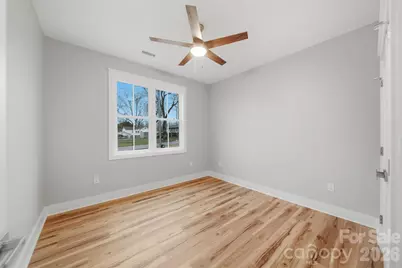 326 E Pine Street, Maiden, NC 28650 - Photo 29