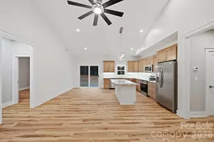 326 E Pine St, Maiden, NC 28650 - Photo 13