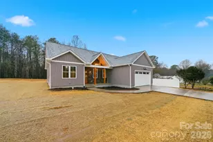 326 E Pine St, Maiden, NC 28650 - Photo 43