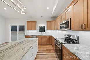 326 E Pine St, Maiden, NC 28650 - Photo 15