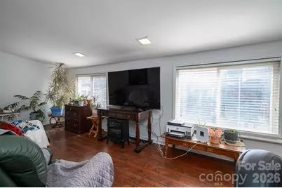 3325 Fairview Drive, Gastonia, NC 28052 - Photo 9