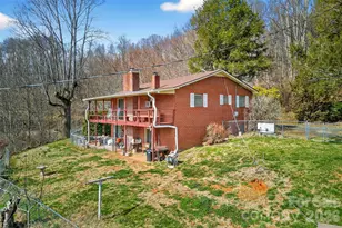 1306 Fork Mountain Rd, Bakersville, NC 28705 - Photo 3