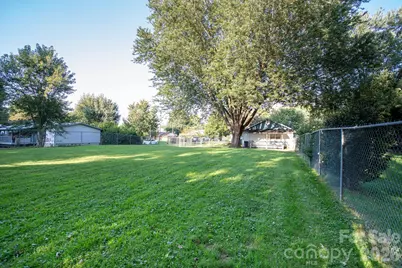 95 Elysinia Avenue, Waynesville, NC 28786 - Photo 5