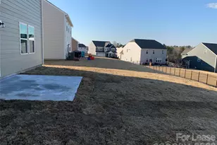 17212 Snug Harbor Rd, Charlotte, NC 28278 - Photo 29