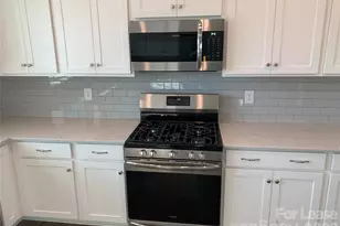 17212 Snug Harbor Rd, Charlotte, NC 28278 - Photo 5