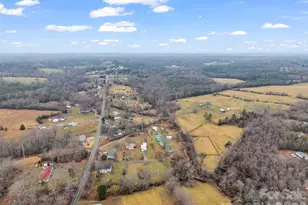 827 Old Henrietta Rd, Forest City, NC 28043 - Photo 23