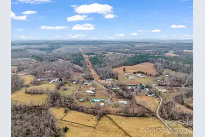 827 Old Henrietta Road, Forest City, NC 28139 - Photo 19