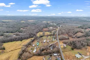 827 Old Henrietta Rd, Forest City, NC 28043 - Photo 17