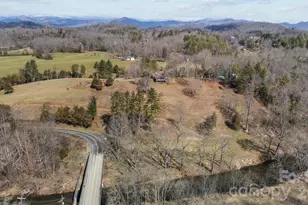 774 Belleview Rd, Franklin, NC 28734 - Photo 5