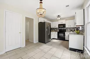 4159 Koala Cir, Tega Cay, SC 29708 - Photo 7