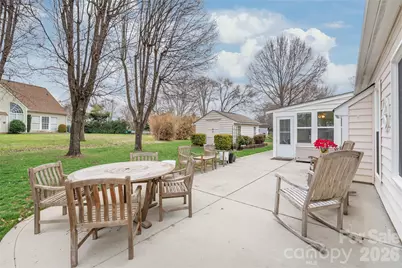 6016 Creekview Court, Harrisburg, NC 28075 - Photo 25