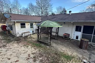 129 Ridgecrest Ave, Marble, NC 28905 - Photo 5