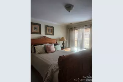 4322 Laurel Hill Lane, Charlotte, NC 28217 - Photo 13