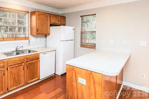 12708 Tucker Crossing Ln, Charlotte, NC 28273 - Photo 7