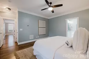 2711 Clemson Ave, Charlotte, NC 28205 - Photo 17