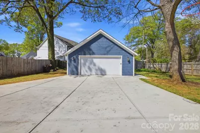2711 Clemson Avenue, Charlotte, NC 28205 - Photo 39
