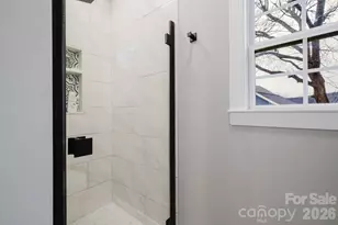 2711 Clemson Ave, Charlotte, NC 28205 - Photo 23