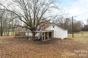 6507 Frieden Church Rd, Gibsonville, NC 27249 - Photo 15