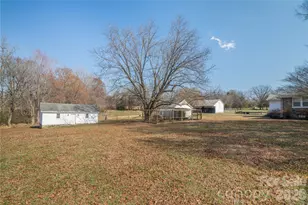 6507 Frieden Church Rd, Gibsonville, NC 27249 - Photo 13