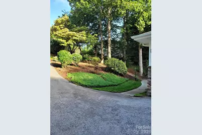 113 Chancery Court, Flat Rock, NC 28731 - Photo 3