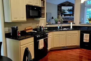 113 Chancery Ct, Flat Rock, NC 28731 - Photo 7