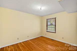 18726 Bluff Point Rd, Cornelius, NC 28031 - Photo 21