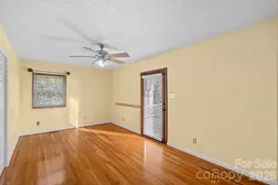18726 Bluff Point Rd, Cornelius, NC 28031 - Photo 15