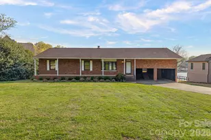 18726 Bluff Point Rd, Cornelius, NC 28031 - Photo 23