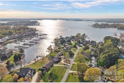 18726 Bluff Point Road, Cornelius, NC 28031 - Photo 31