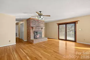 18726 Bluff Point Rd, Cornelius, NC 28031 - Photo 9