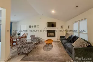 5819 Woodrock Ct, Charlotte, NC 28214 - Photo 9