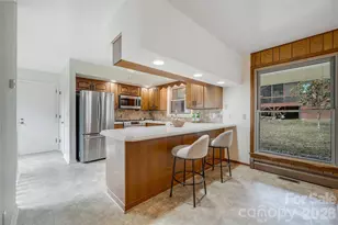 63 Pinecroft Rd, Asheville, NC 28804 - Photo 13