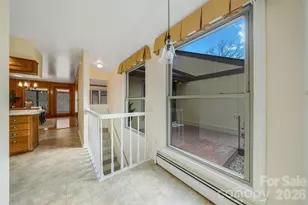 63 Pinecroft Rd, Asheville, NC 28804 - Photo 23