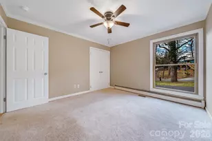 63 Pinecroft Rd, Asheville, NC 28804 - Photo 39