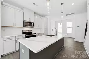 1107 Kokomo Ln, Charlotte, NC 28206 - Photo 5