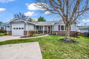 220 Dartcrest Dr, Hendersonville, NC 28792 - Photo 1