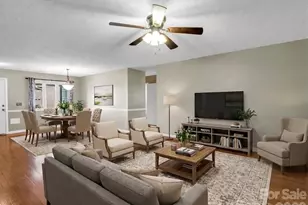 220 Dartcrest Dr, Hendersonville, NC 28792 - Photo 9